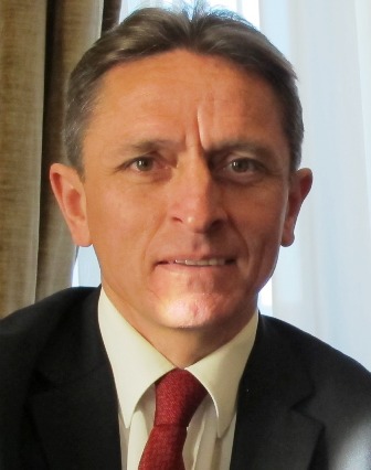 Ayhan AKGÖZ